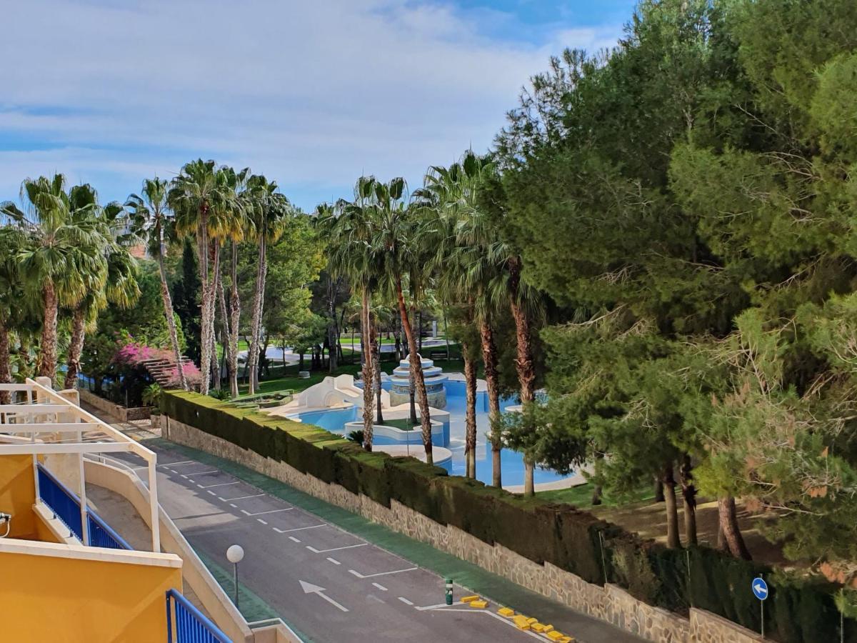 Apartment In Campoamor Overlooking The Swimming Pool Extérieur photo